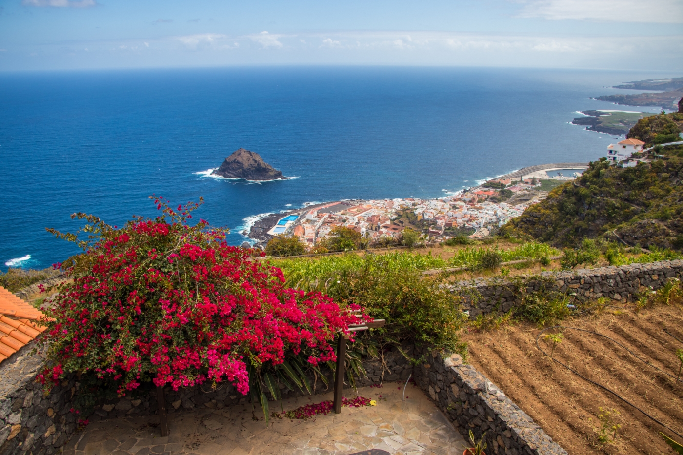 Casa Mara Tenerife - Apartamento con dos camas con vista al mar en El Tanque
