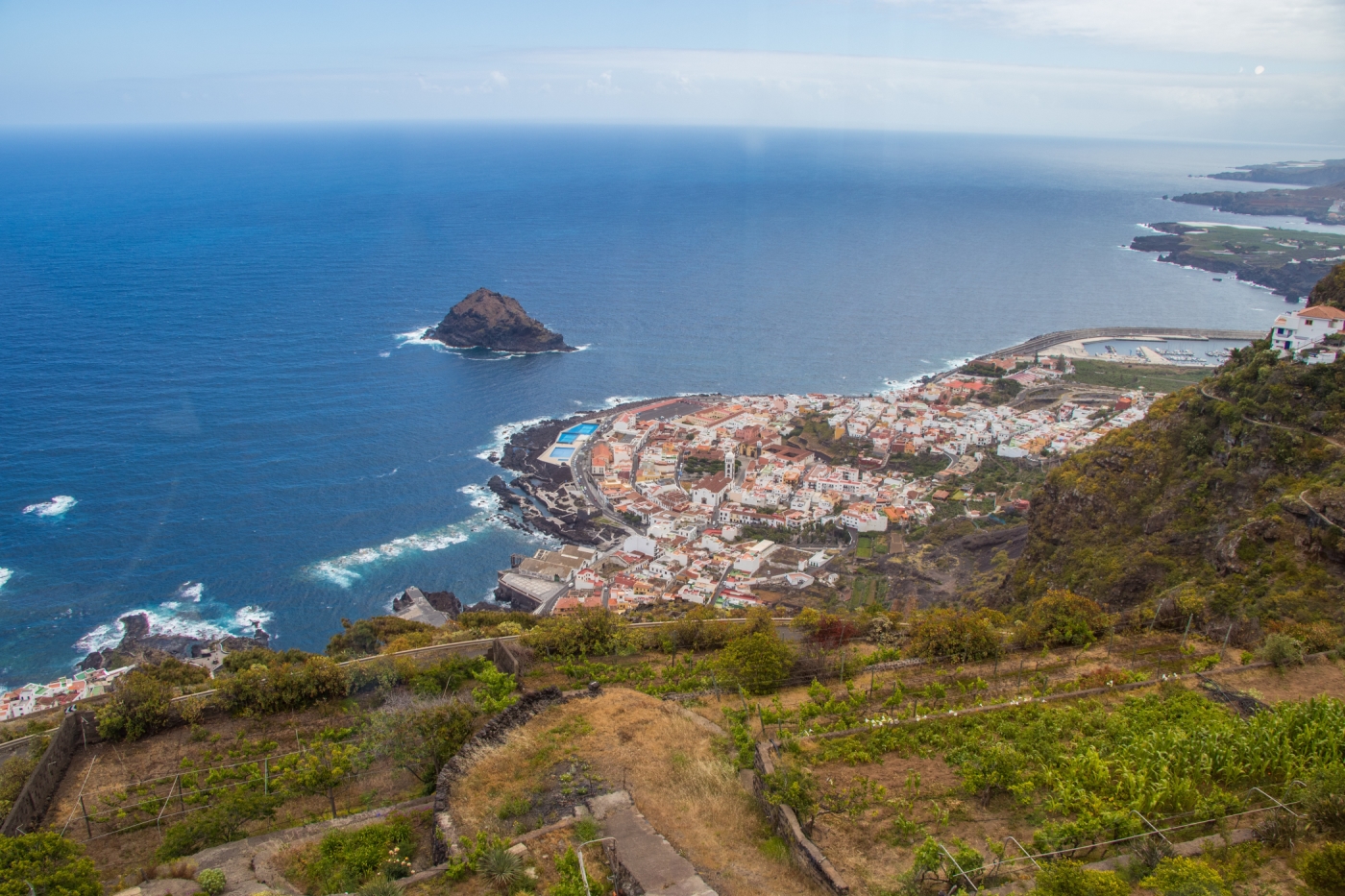 Casa Mara Tenerife - Apartamento con dos camas con vista al mar en El Tanque