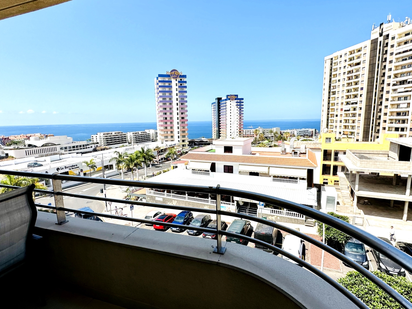 Komfortable Wohnung mit Meerblick in Playa Paraiso