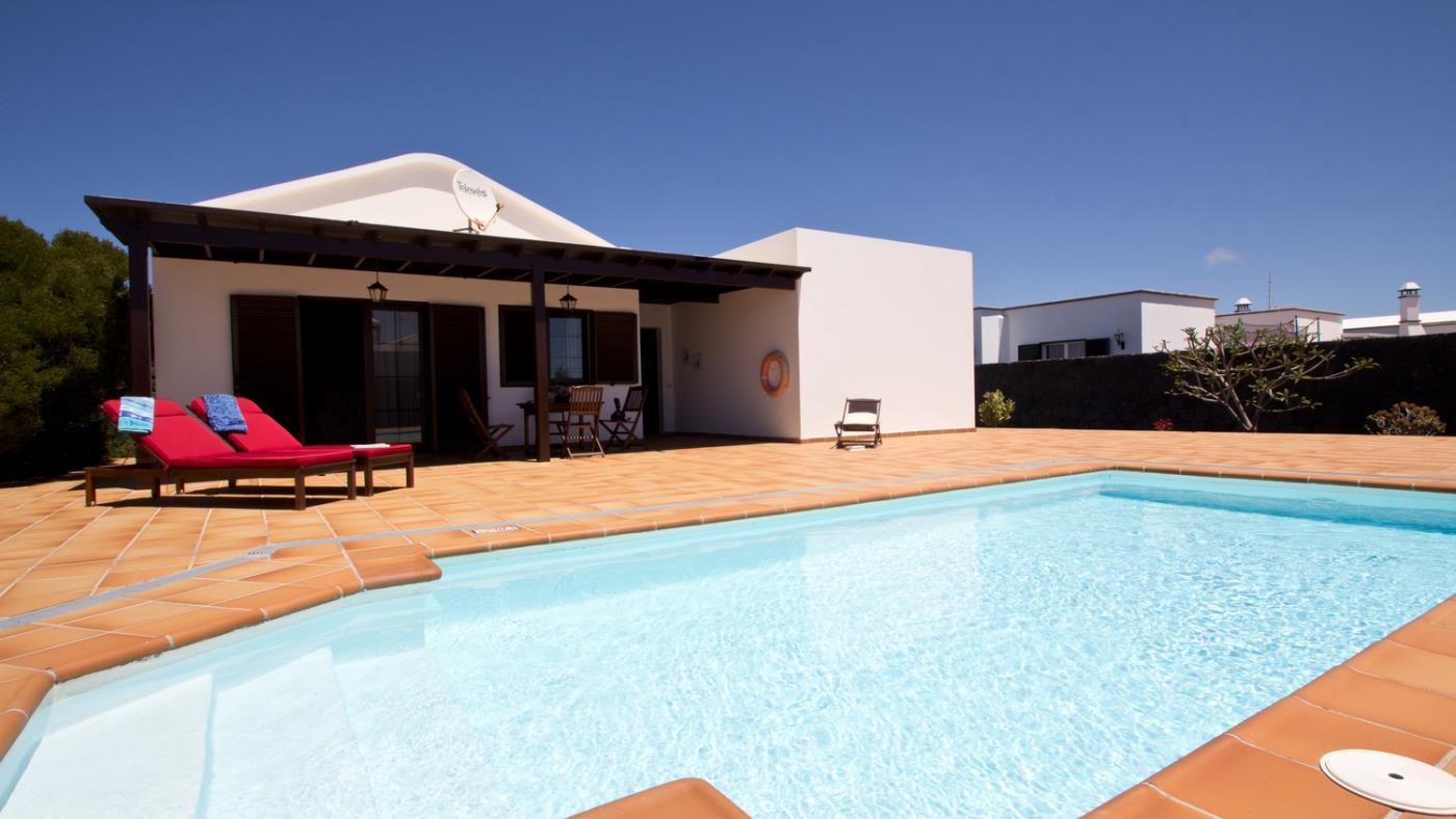 Villa Campesina con Piscina Privada en San Bartolomé