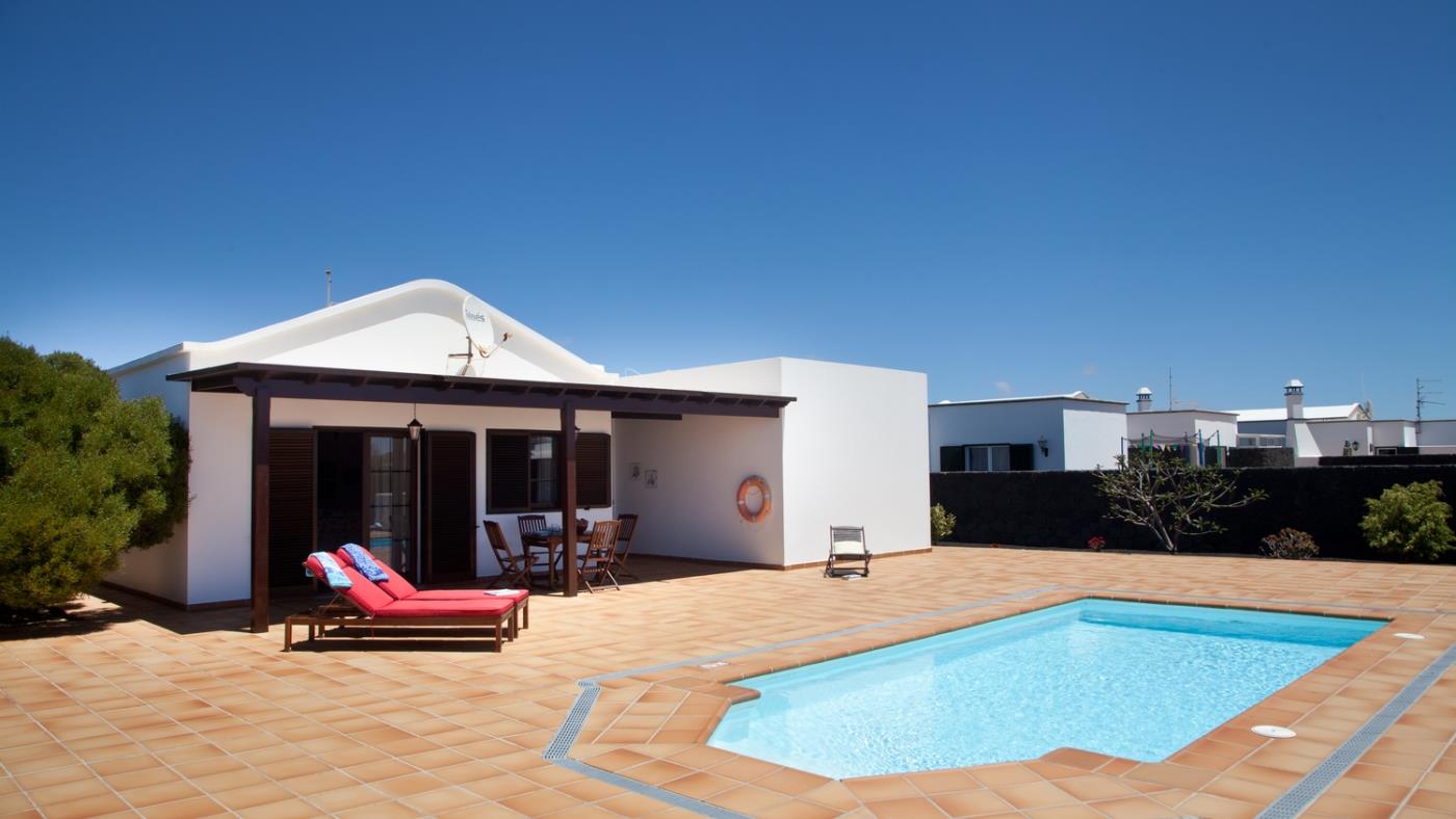 Villa Campesina con Piscina Privada en San Bartolomé