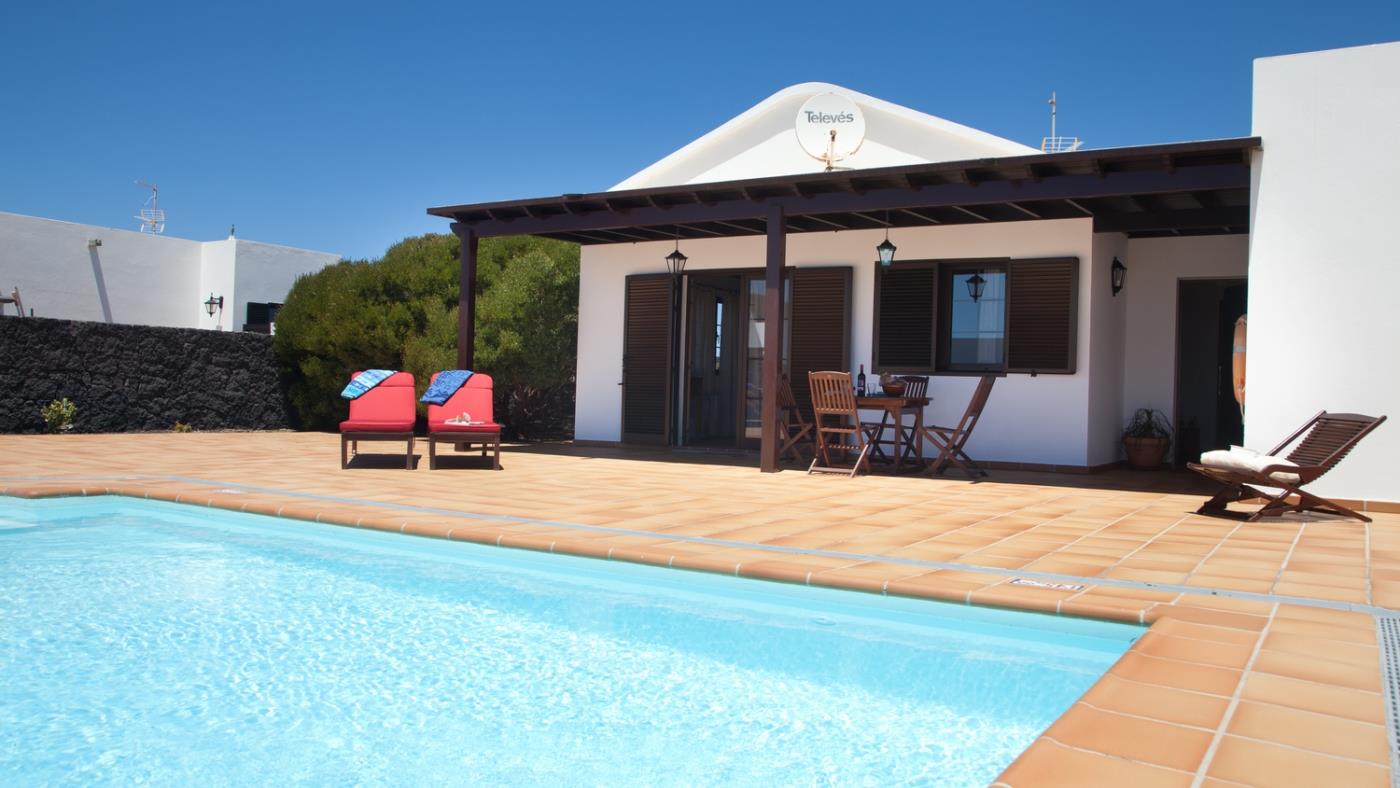 Villa Campesina con Piscina Privada en San Bartolomé