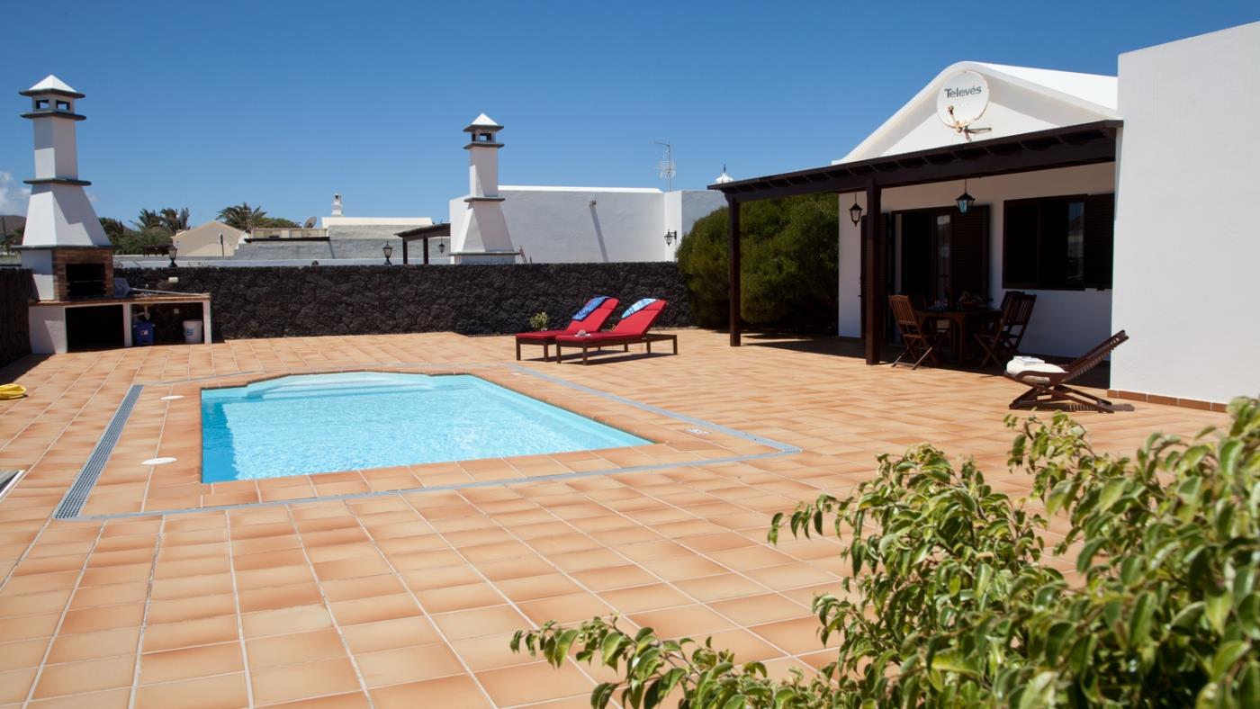 Villa Campesina con Piscina Privada en San Bartolomé