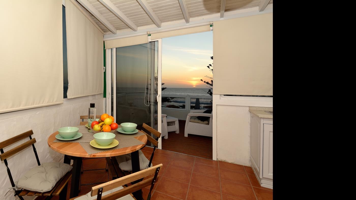 Top Sunset el Golfo with Terrace By PVL in El Golfo