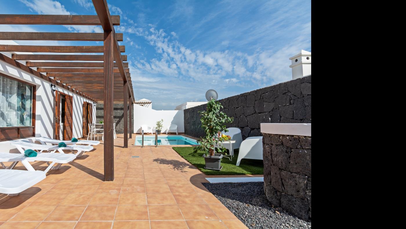 Ferienhaus Vela mit Privatem Pool Playa Blanca in Playa Blanca