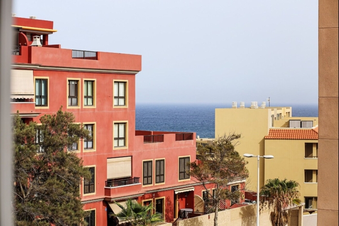 Appartement confortable près de la mer avec parking privé à El Médano